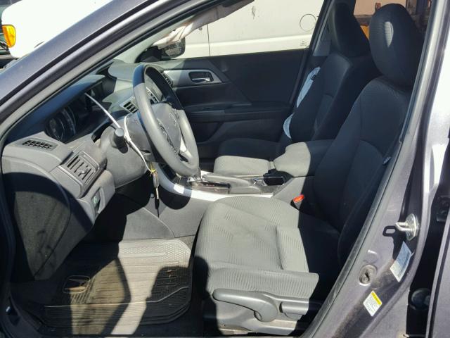 1HGCR2F31FA002859 - 2015 HONDA ACCORD LX GRAY photo 5