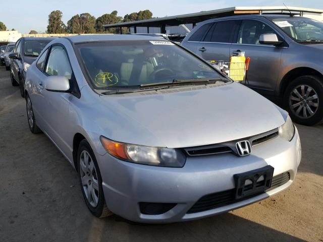 2HGFG12668H563107 - 2008 HONDA CIVIC LX SILVER photo 1