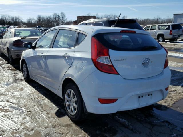 KMHCT5AE3CU034048 - 2012 HYUNDAI ACCENT GLS WHITE photo 3