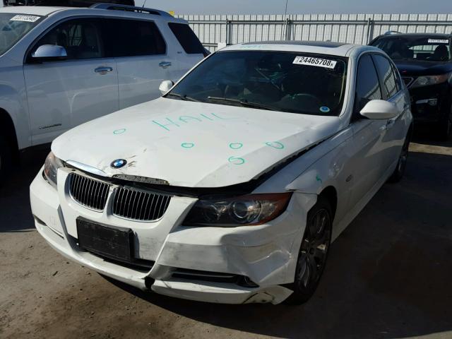 WBAVB73598KY62856 - 2008 BMW 335 I WHITE photo 2