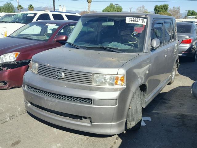 JTLKT324150187911 - 2005 TOYOTA SCION XB SILVER photo 2