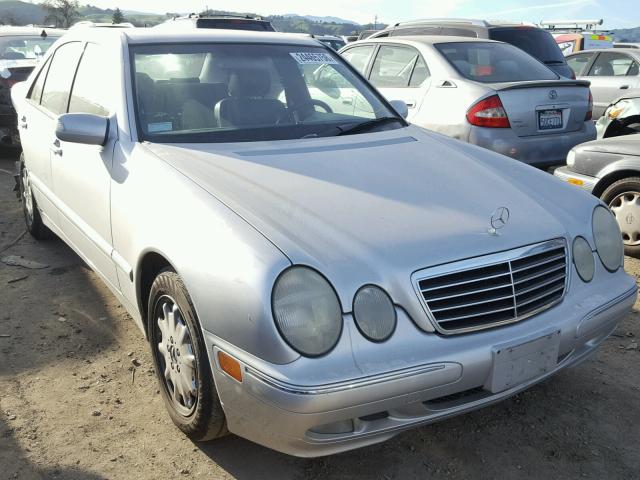 WDBJF65J61B202661 - 2001 MERCEDES-BENZ E 320 SILVER photo 1