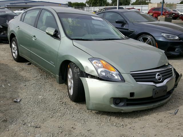 1N4CL21E48C255504 - 2008 NISSAN ALTIMA HYB GREEN photo 1