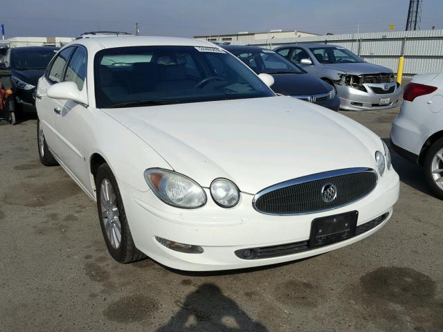 2G4WE587471213246 - 2007 BUICK LACROSSE C WHITE photo 1