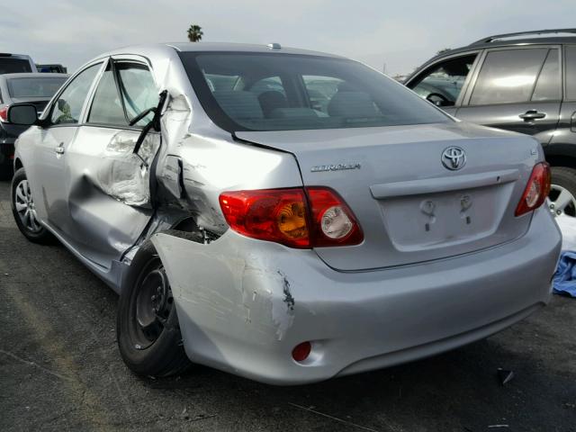 1NXBU4EE4AZ253692 - 2010 TOYOTA COROLLA BA SILVER photo 3