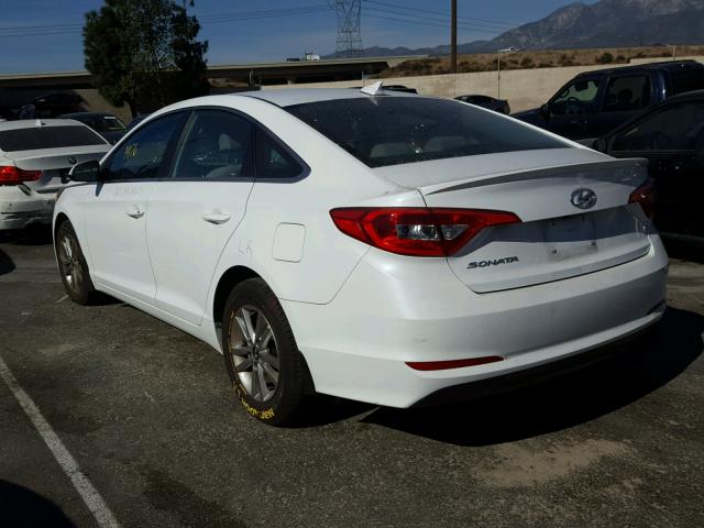 5NPE24AF7HH454626 - 2017 HYUNDAI SONATA SE WHITE photo 3