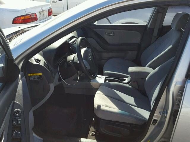 KMHDU46D68U545370 - 2008 HYUNDAI ELANTRA GL SILVER photo 5