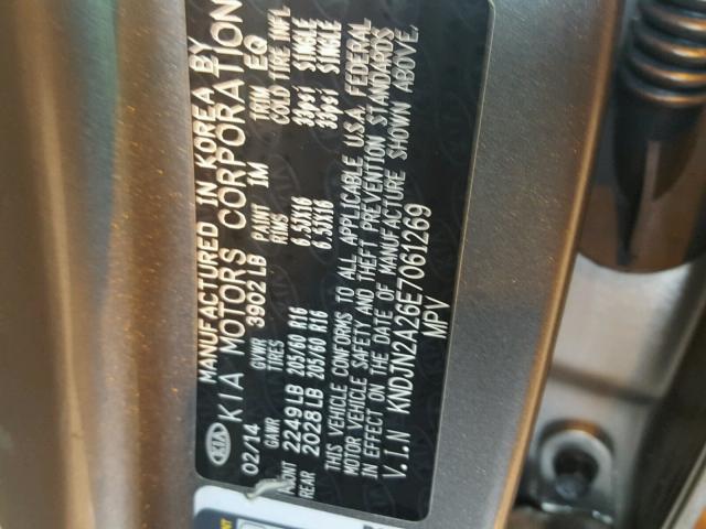 KNDJN2A26E7061269 - 2014 KIA SOUL GRAY photo 10