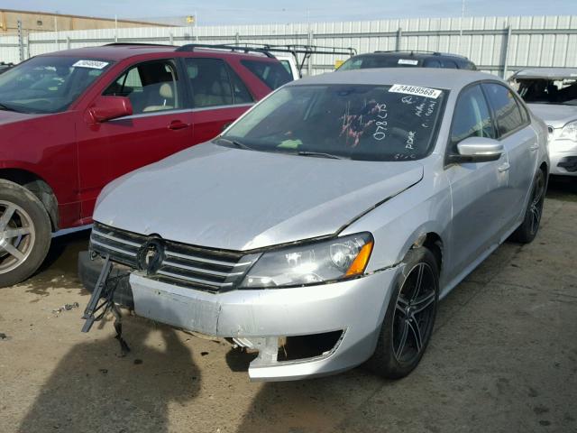 1VWAP7A32CC078295 - 2012 VOLKSWAGEN PASSAT S SILVER photo 2