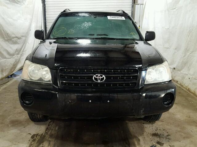 JTEHD21A130021885 - 2003 TOYOTA HIGHLANDER BLACK photo 9