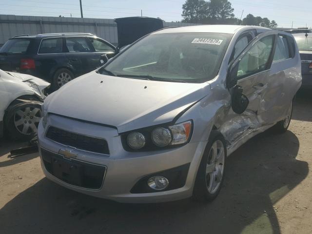 1G1JE6SB6E4217293 - 2014 CHEVROLET SONIC LTZ SILVER photo 2