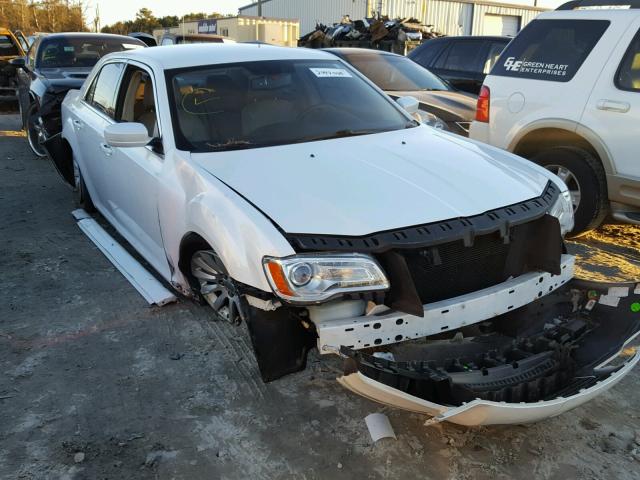 2C3CA4CG9BH531856 - 2011 CHRYSLER 300 WHITE photo 1