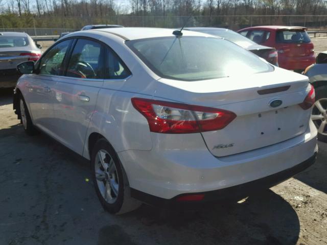 1FAHP3H29CL219327 - 2012 FORD FOCUS SEL WHITE photo 3