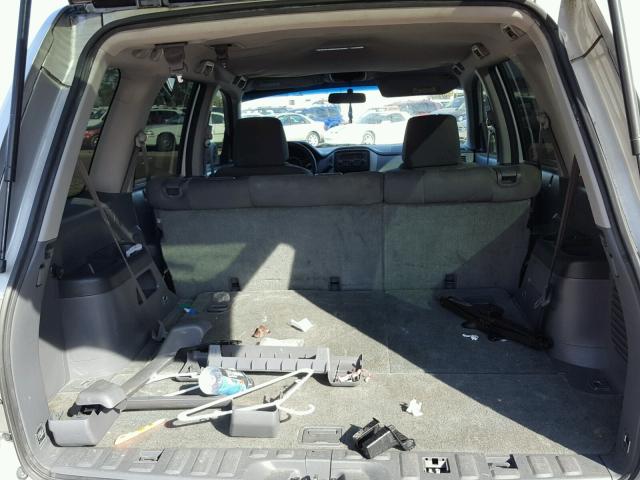 5FNYF28228B011968 - 2008 HONDA PILOT VP SILVER photo 9