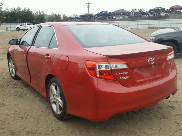 4T1BF1FK3DU686213 - 2013 TOYOTA CAMRY L RED photo 3