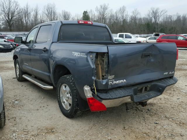 5TFDW5F16AX139295 - 2010 TOYOTA TUNDRA CRE BLUE photo 3