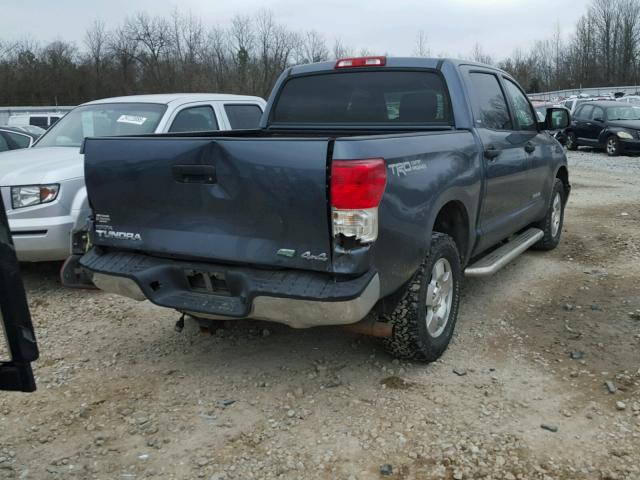 5TFDW5F16AX139295 - 2010 TOYOTA TUNDRA CRE BLUE photo 4