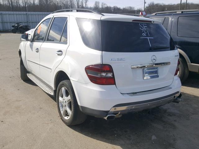 4JGBB86E47A291820 - 2007 MERCEDES-BENZ ML 350 WHITE photo 3