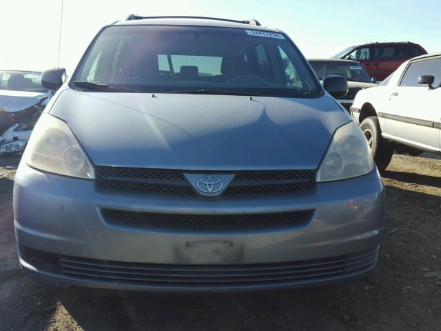 5TDZA23C05S251157 - 2005 TOYOTA SIENNA CE BLUE photo 9