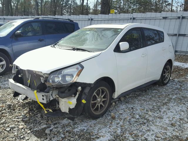 5Y2SP67099Z409331 - 2009 PONTIAC VIBE WHITE photo 2