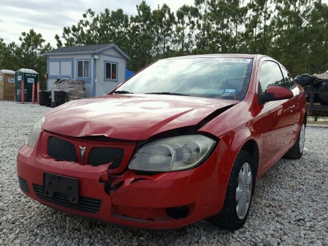 1G2AL15F977155182 - 2007 PONTIAC G5 RED photo 2