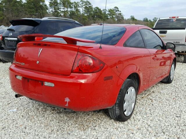 1G2AL15F977155182 - 2007 PONTIAC G5 RED photo 4