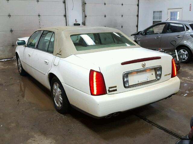 1G6KD54Y44U159583 - 2004 CADILLAC DEVILLE WHITE photo 3