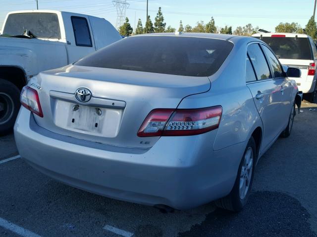 4T1BF3EK0BU146392 - 2011 TOYOTA CAMRY BASE SILVER photo 4