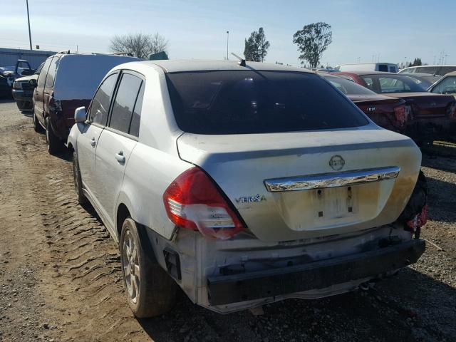 3N1BC1AP9BL457027 - 2011 NISSAN VERSA S SILVER photo 3