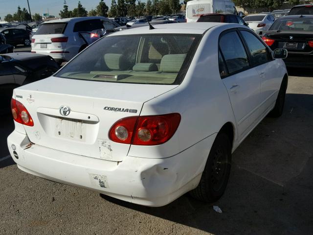 1NXBR32E15Z556872 - 2005 TOYOTA COROLLA WHITE photo 4