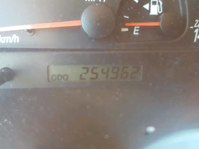 JTDBF30K020008211 - 2002 TOYOTA CAMRY LE GRAY photo 8