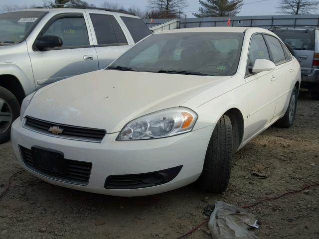 2G1WC583181242320 - 2008 CHEVROLET IMPALA LT WHITE photo 2