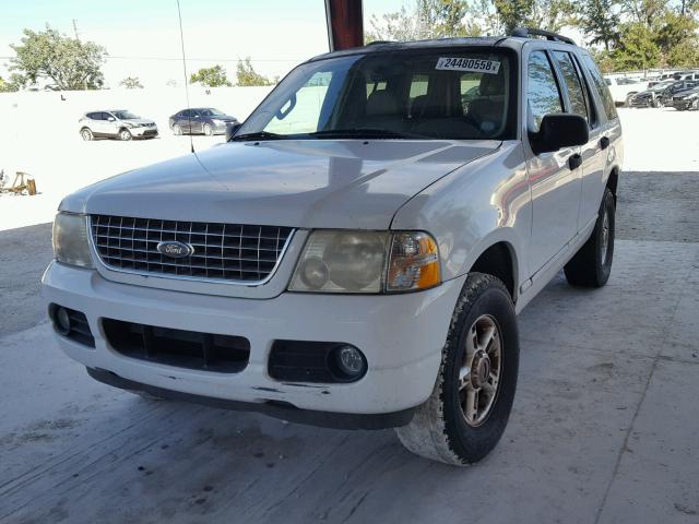 1FMZU63K44UA05305 - 2004 FORD EXPLORER X WHITE photo 2