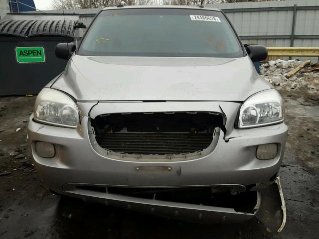 5GADV33L85D190500 - 2005 BUICK TERRAZA CX SILVER photo 9