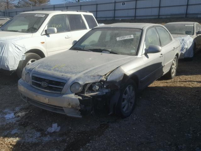 KNAGD128X45328981 - 2004 KIA OPTIMA LX SILVER photo 2