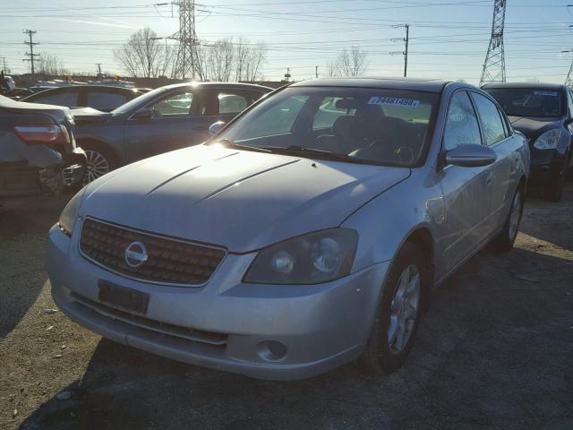 1N4AL11D95C117445 - 2005 NISSAN ALTIMA S SILVER photo 2