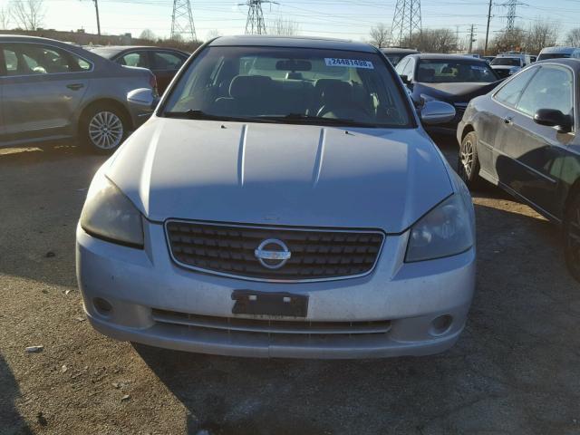 1N4AL11D95C117445 - 2005 NISSAN ALTIMA S SILVER photo 9