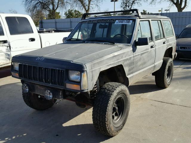 1J4FJ58L2LL128109 - 1990 JEEP CHEROKEE L GRAY photo 2