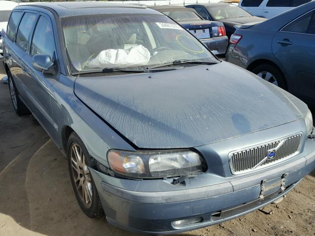 YV1SW53D812063012 - 2001 VOLVO V70 T5 TUR GREEN photo 1