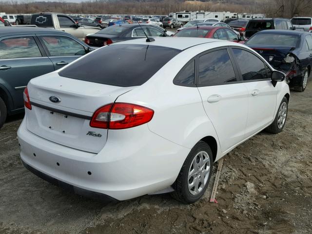 3FADP4AJ3CM112455 - 2012 FORD FIESTA S WHITE photo 4