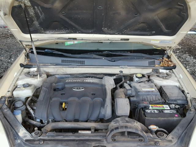 KNAGE123275127131 - 2007 KIA OPTIMA LX GOLD photo 7