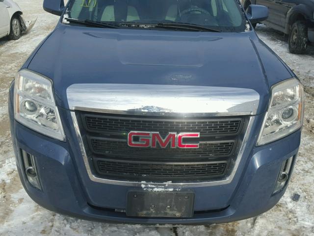 2CTFLREC6B6356637 - 2011 GMC TERRAIN SL BLUE photo 9