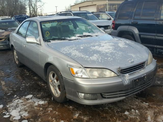 JT8BF28G810304715 - 2001 LEXUS ES 300 SILVER photo 1