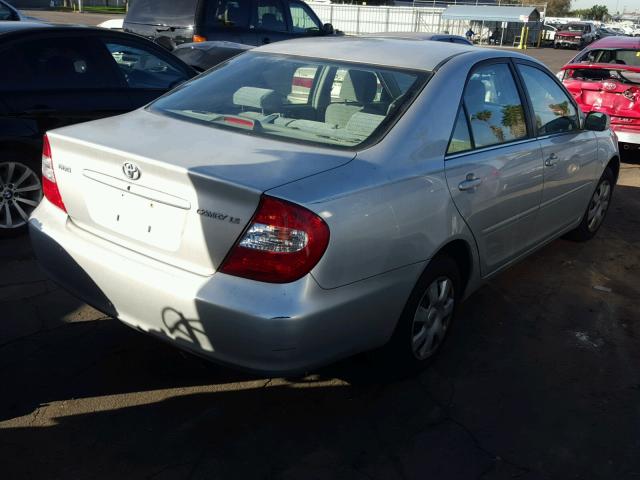 4T1BE32K73U677677 - 2003 TOYOTA CAMRY LE SILVER photo 4