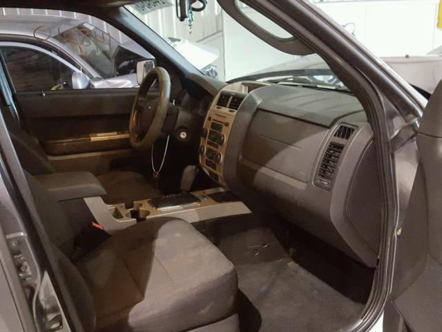 1FMCU93769KB86722 - 2009 FORD ESCAPE XLT GRAY photo 5