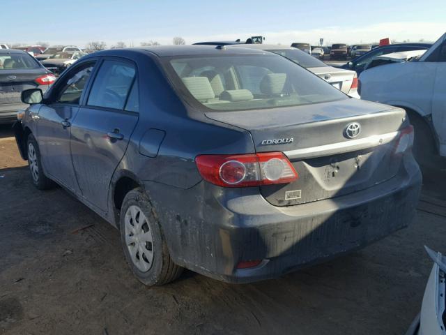 2T1BU4EEXBC697646 - 2011 TOYOTA COROLLA BA GRAY photo 3