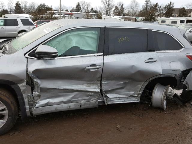 5TDBKRFH2FS223313 - 2015 TOYOTA HIGHLANDER SILVER photo 9