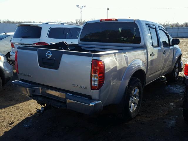 1N6AD0EV1BC438683 - 2011 NISSAN FRONTIER S SILVER photo 4