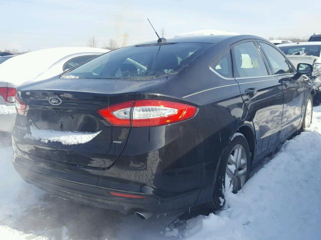 3FA6P0H78FR301895 - 2015 FORD FUSION SE BLACK photo 4