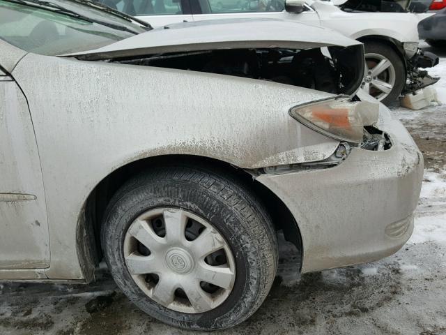 4T1BE32K52U044299 - 2002 TOYOTA CAMRY LE GRAY photo 9